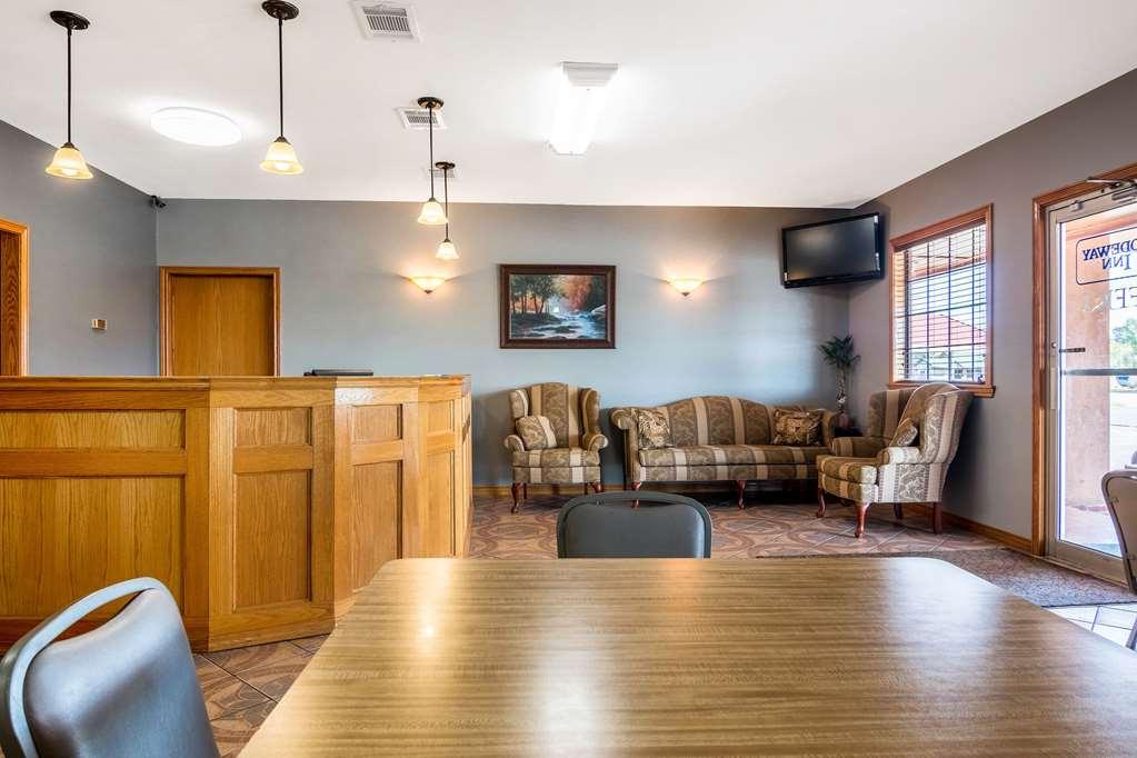 Rodeway Inn Broken Bow-Hochatown Wnętrze zdjęcie