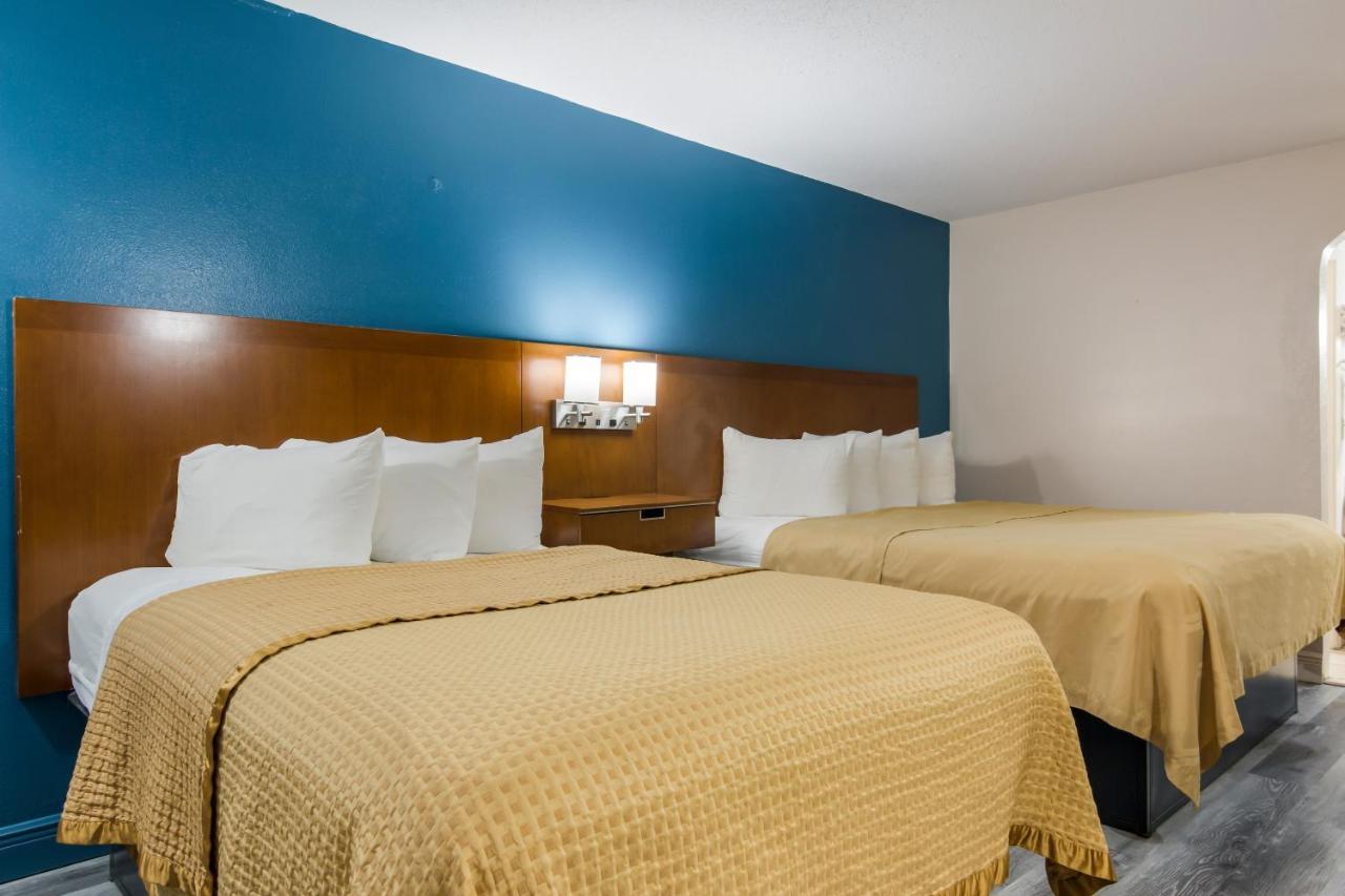 Rodeway Inn Broken Bow-Hochatown Zewnętrze zdjęcie