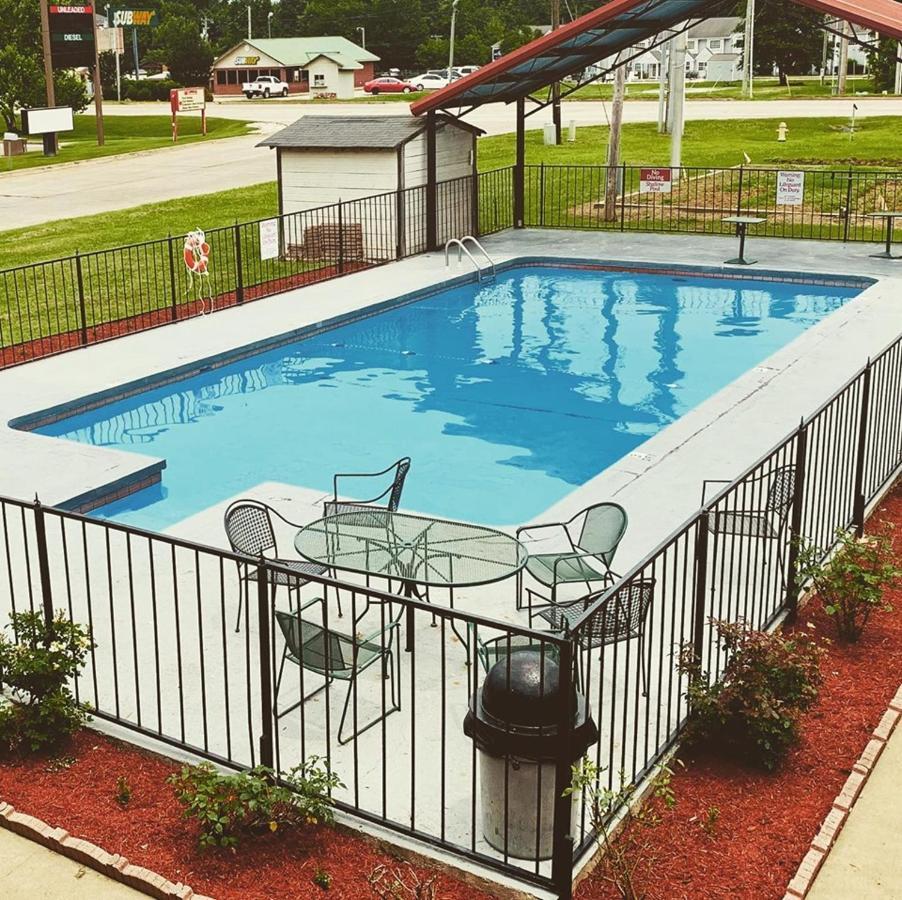 Rodeway Inn Broken Bow-Hochatown Zewnętrze zdjęcie